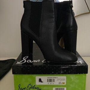 Like new Sam Edelman booties Size 8 1/2 black, light wear with the original box